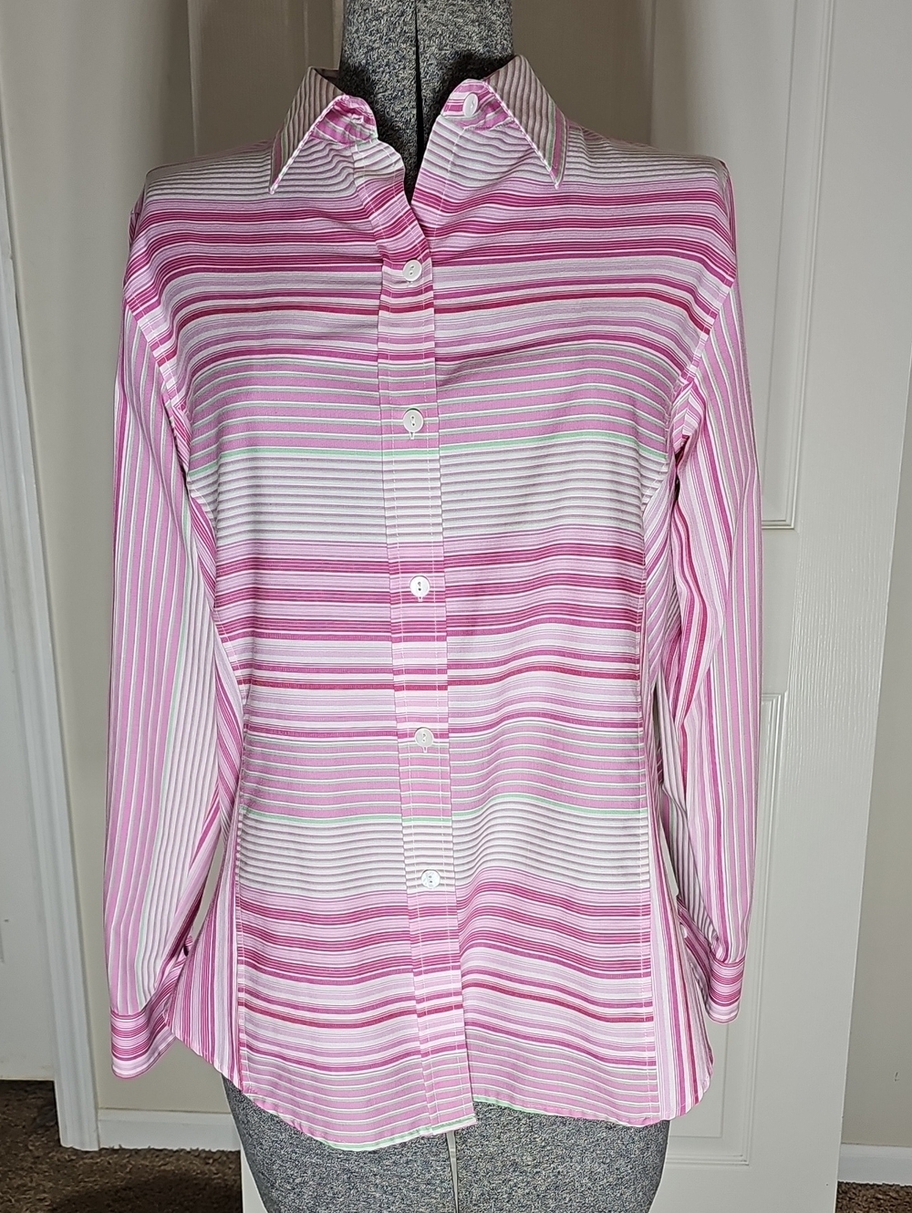 Foxcroft Sport No Iron Pink Lime Mixed Striped Button Front Collar Shirt Size 6